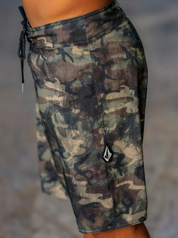 Men's Pants with Functional PocketsLido Solid Mod-Tech Trunks - Covert Green