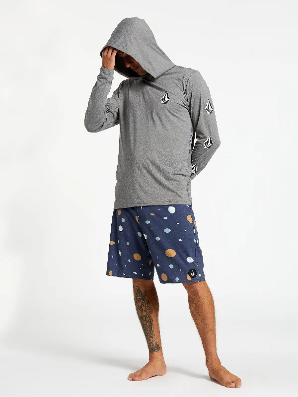 Men's Pants with Adjustable CuffsDeadly Stones Hooded Long Sleeve UPF 50 Rashguard - Grey Men's Pants with Adjustable CuffsDeadly Stones Hooded Long Sleeve UPF 50 Rashguard - Grey