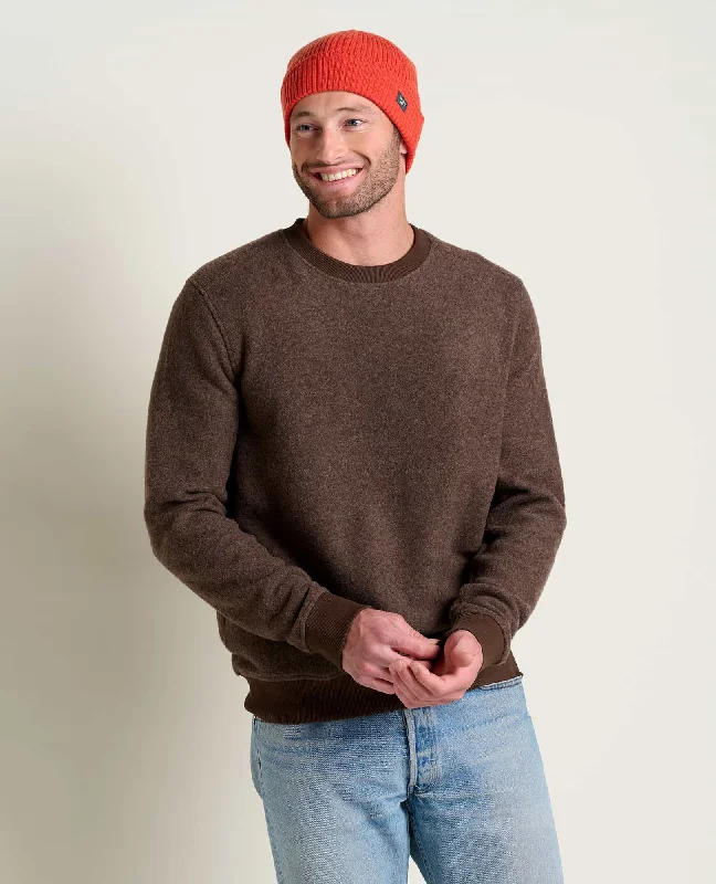 Men's Sweaters with Flat-Front DesignsKennicott Crew