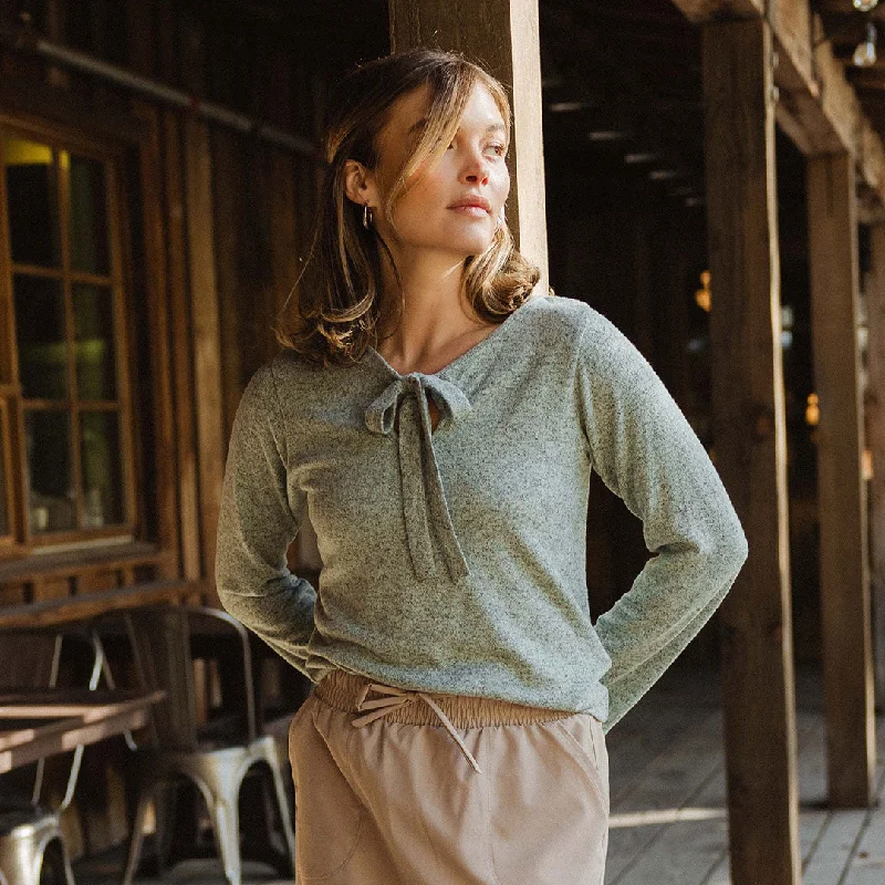 Men's Sweaters with Low-Neck DesignsBow Tie Sweater, Green Mint