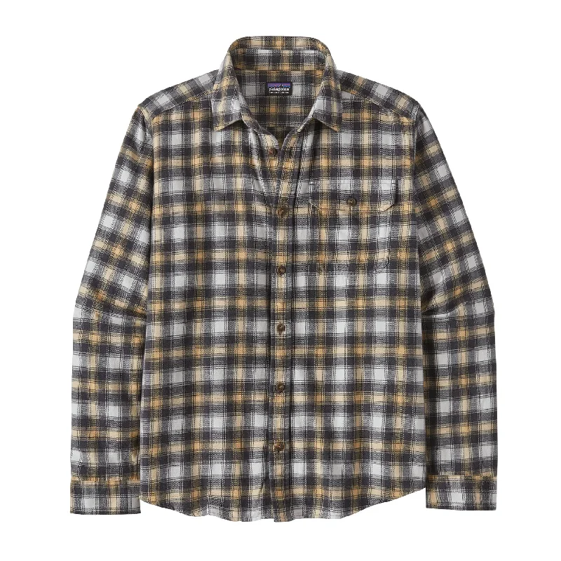 Men's Wrinkle-Free Shirts for Easy CareMen's Long-Sleeved Lightweight Fjord Flannel Shirt Men's Wrinkle-Free Shirts for Easy CareMen's Long-Sleeved Lightweight Fjord Flannel Shirt