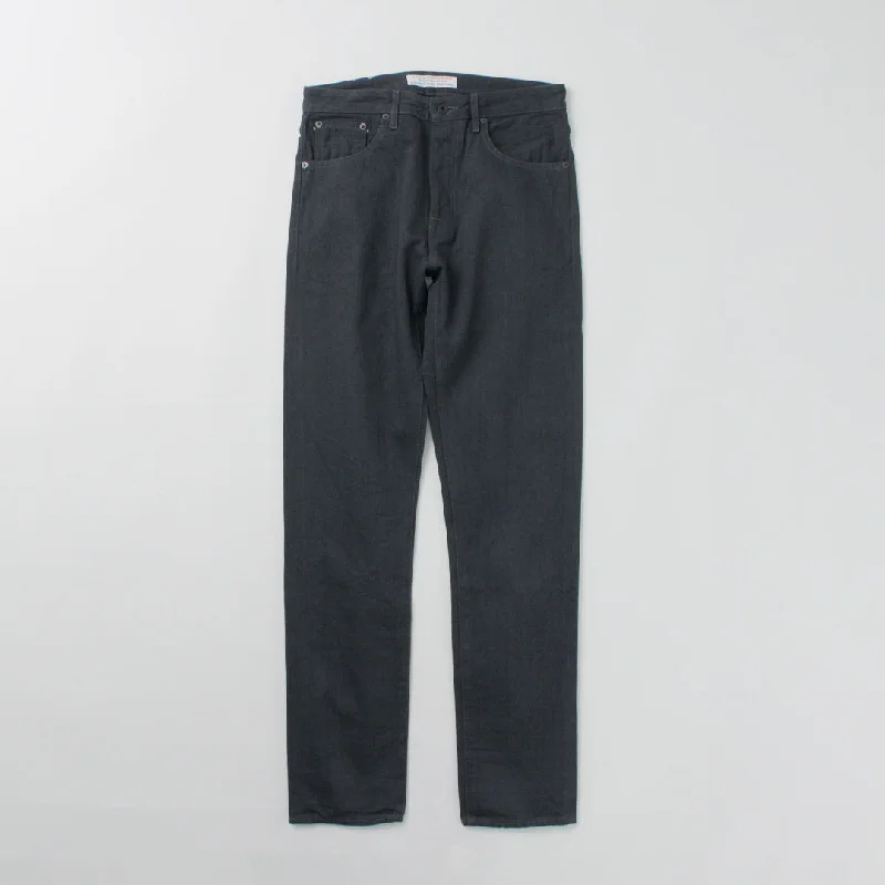 Oversized Relaxed-Fit Men's JeansJAPAN BLUE JEANS / Snob 12oz Selvic Straight Jeans J301