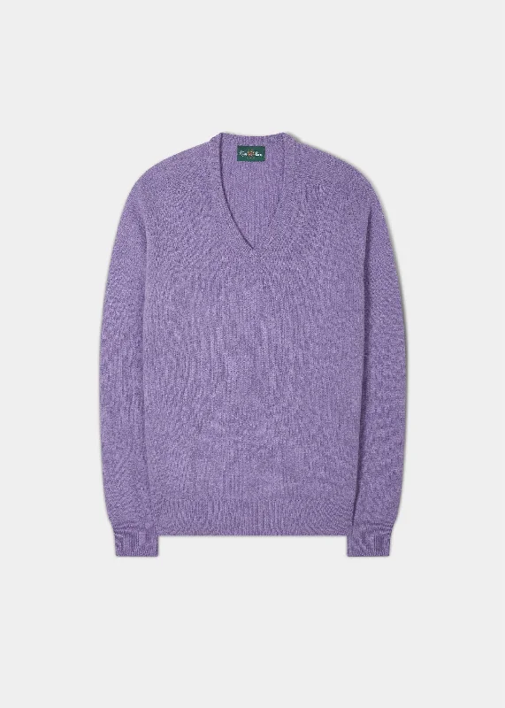 Men's Pants with Ripped and Distressed DetailsMen's Lambswool Vee Neck Jumper in Violet - Classic Fit Men's Pants with Ripped and Distressed DetailsMen's Lambswool Vee Neck Jumper in Violet - Classic Fit
