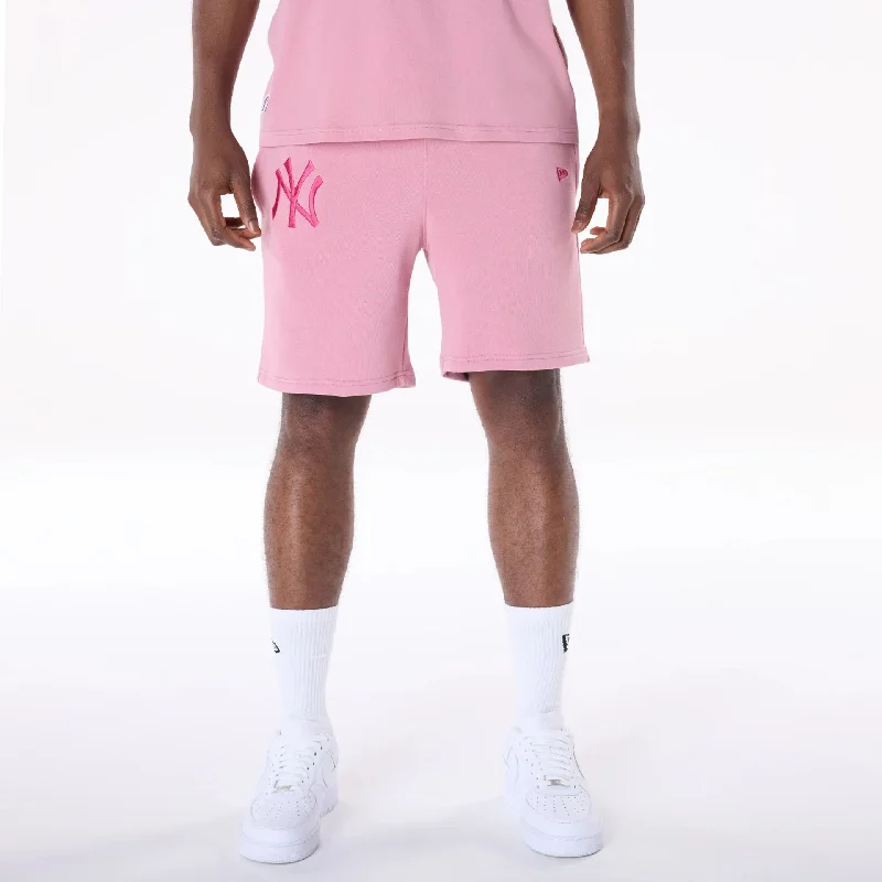 Men's Pants with Stretchable Fabric for FlexibilityNew York Yankees MLB League Essential Dark Pink Shorts Men's Pants with Stretchable Fabric for FlexibilityNew York Yankees MLB League Essential Dark Pink Shorts