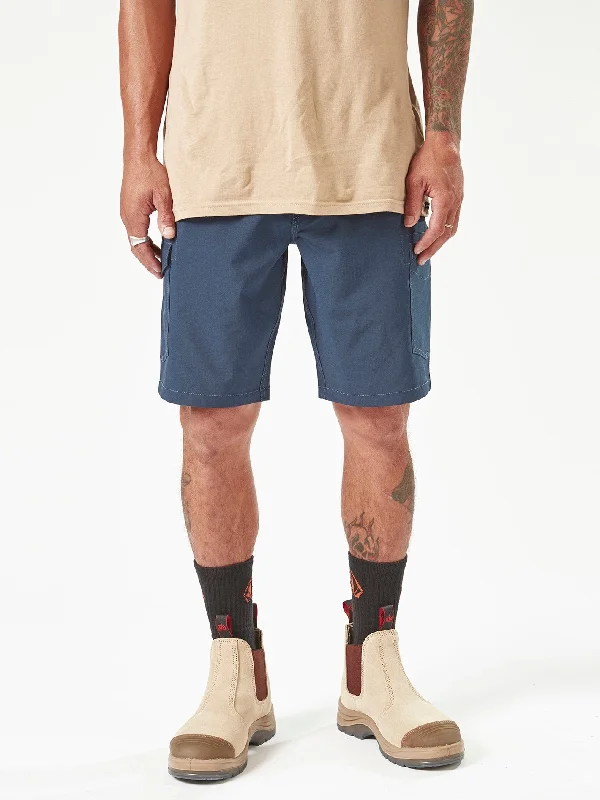 Layered Men's OverallsVolcom Workwear Slab Hybrid Shorts - Navy
