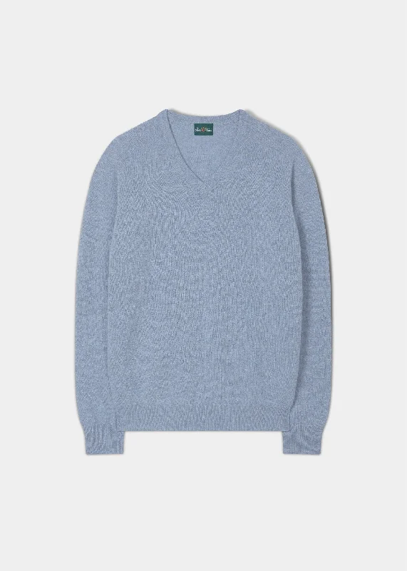 Classic Men's JeansMen's Lambswool Vee Neck Jumper in Paradise Blue - Regular Fit