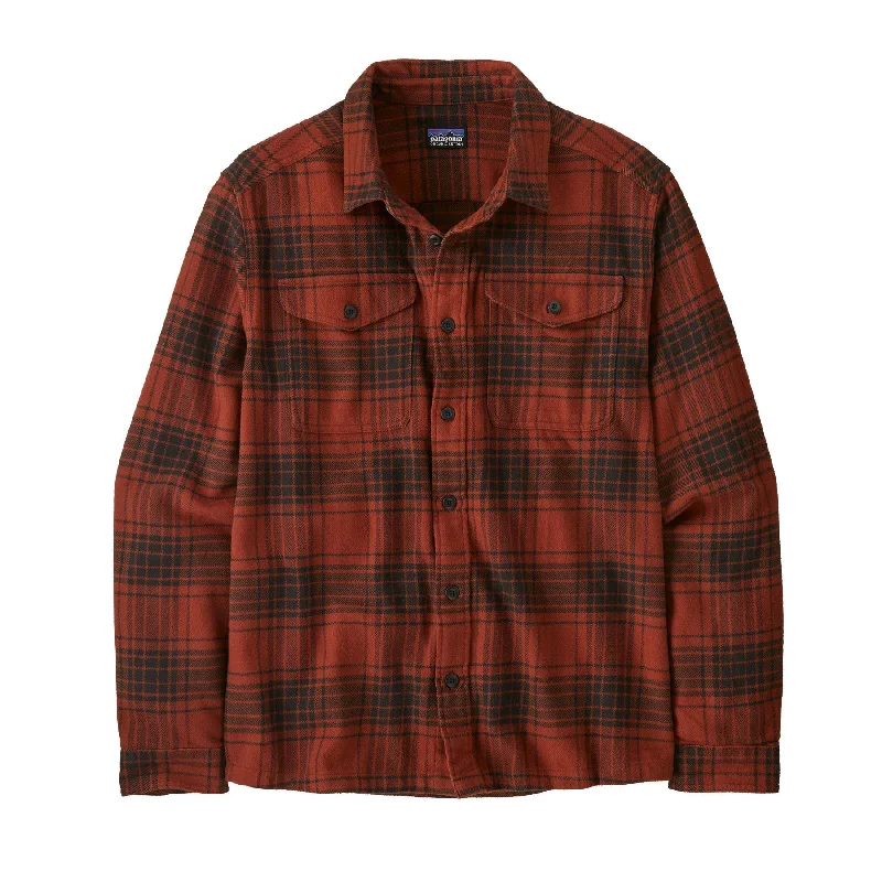 Men's Oxford Shirts for a Preppy StyleMen's Fjord Flannel Shirt