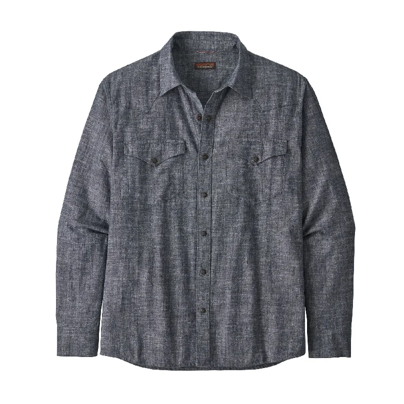 Men's Neutral-Tone Shirts for Versatile StylingMen's Long-Sleeved Western Snap Shirt Men's Neutral-Tone Shirts for Versatile StylingMen's Long-Sleeved Western Snap Shirt