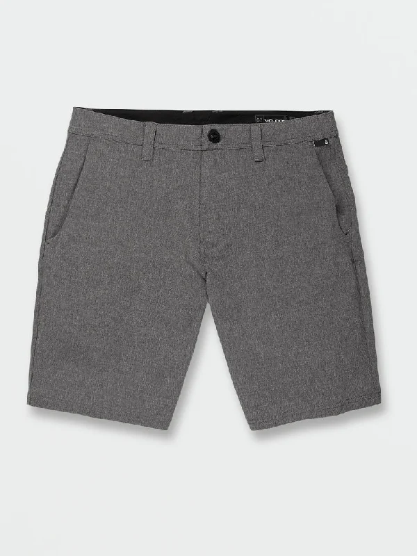 Men's Patterned Pants with Geometric DesignsVOLCOM FRICKIN CROSS SHRED STATIC 20 INCH Men's Patterned Pants with Geometric DesignsVOLCOM FRICKIN CROSS SHRED STATIC 20 INCH