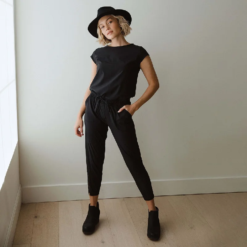 Men's Twill Pants for a Dressy LookBlack Jumpsuit