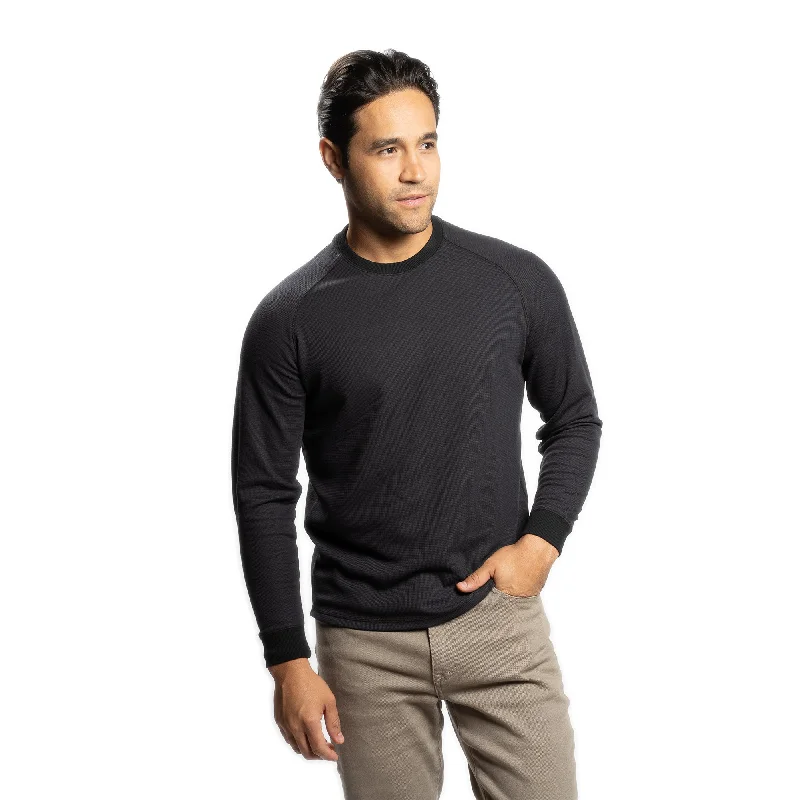Essential Men's V-Neck SweatersPolartec Waffle Shirts - Black