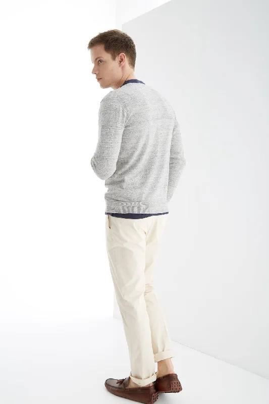 Men's Sweaters with Zip-Up CollarsMen's V-Neck Knitwear