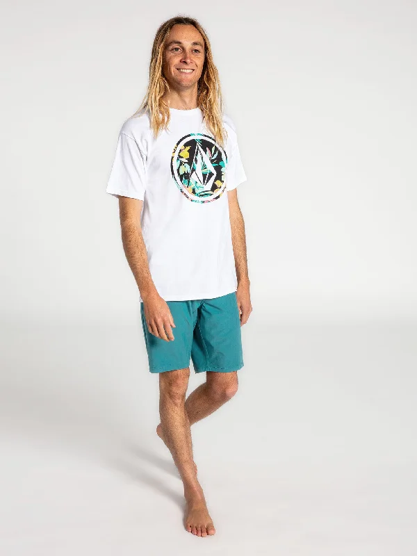 Men's Straight-Leg Jeans for a Classic FitFrickin Surf N' Turf Slub Hybrid Shorts - Britt Blue Men's Straight-Leg Jeans for a Classic FitFrickin Surf N' Turf Slub Hybrid Shorts - Britt Blue