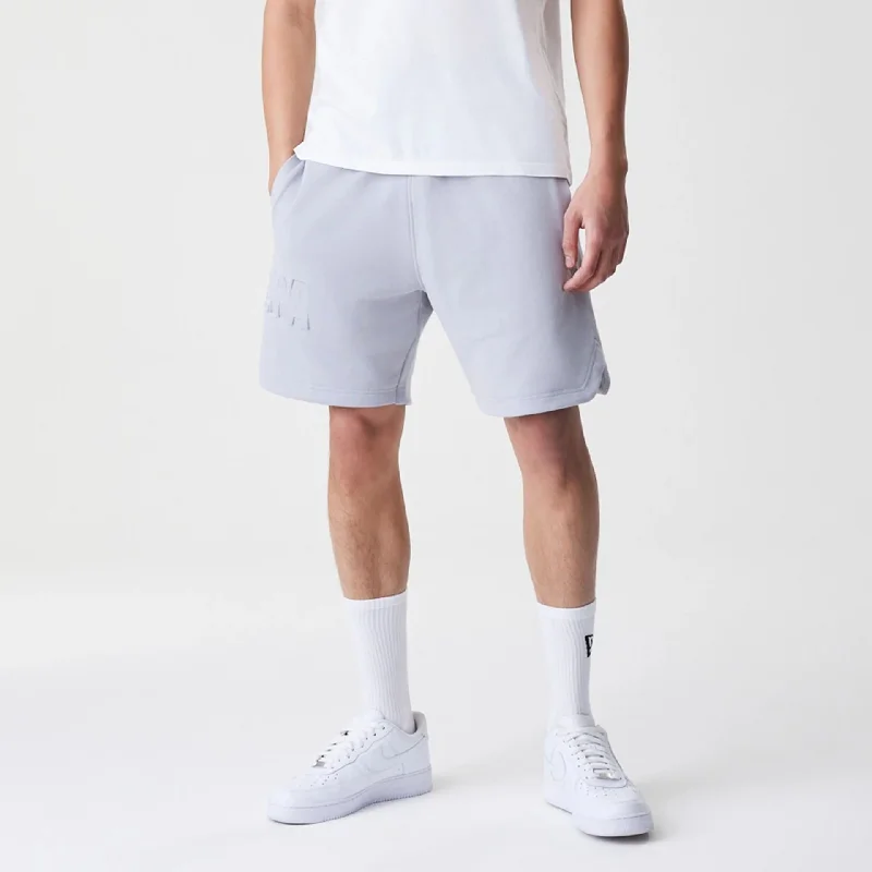 Men's Pants with Cargo PocketsNew Era Tonal Pack Grey Shorts
