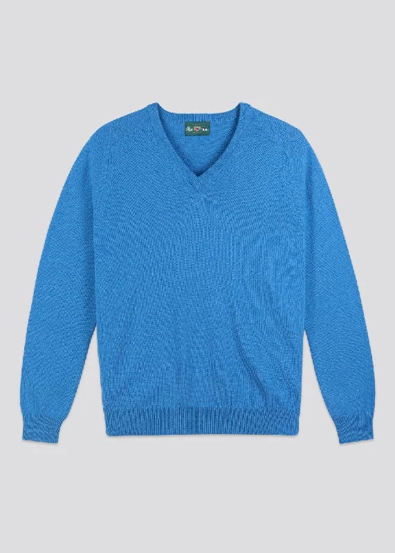 Men's Pants with Patchwork PatternsMen's Lambswool Vee Neck Jumper in Cyan - Regular Fit Men's Pants with Patchwork PatternsMen's Lambswool Vee Neck Jumper in Cyan - Regular Fit