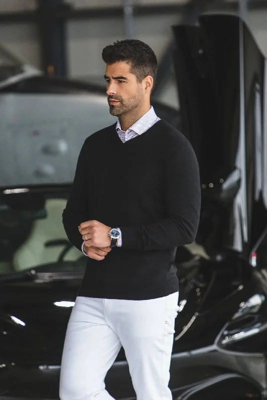 Classic Men's Wool SweatersAU NOIR | Merino Wool Sweater | Saxony Black
