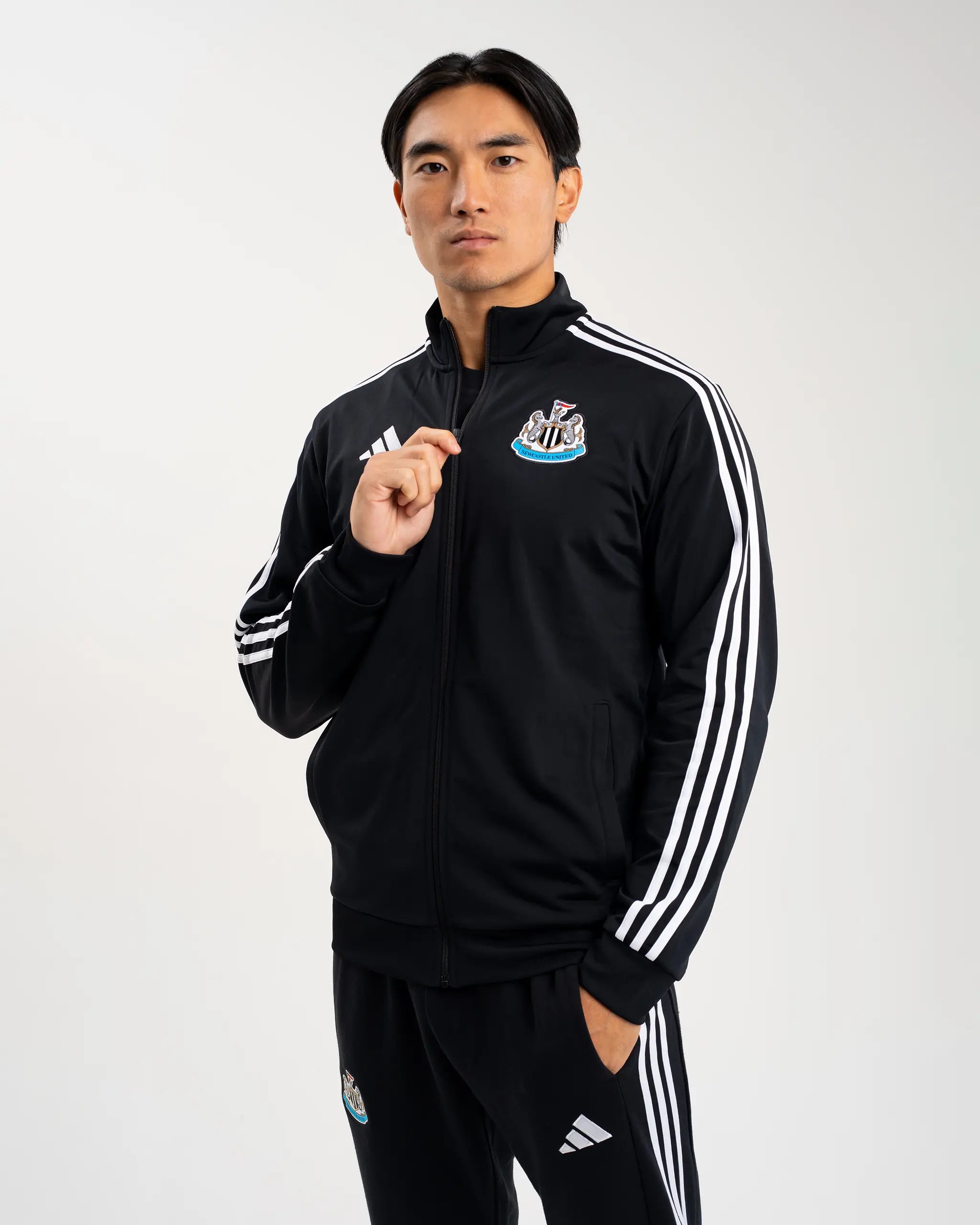 Men's Coats with VentilationNewcastle United adidas DNA Tracksuit Top