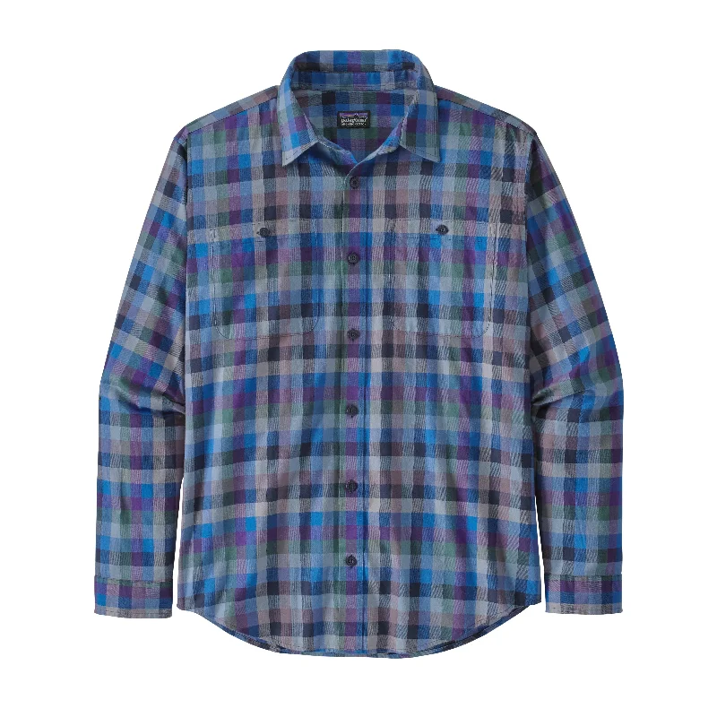 Men's Checkered Shirts for a Retro FeelM's Long-Sleeved Pima Cotton Shirt