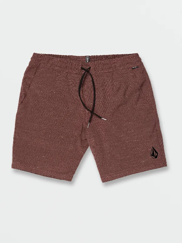 Men's Pants with Welt PocketsUnderstoned Hybrid Shorts - Mahogany