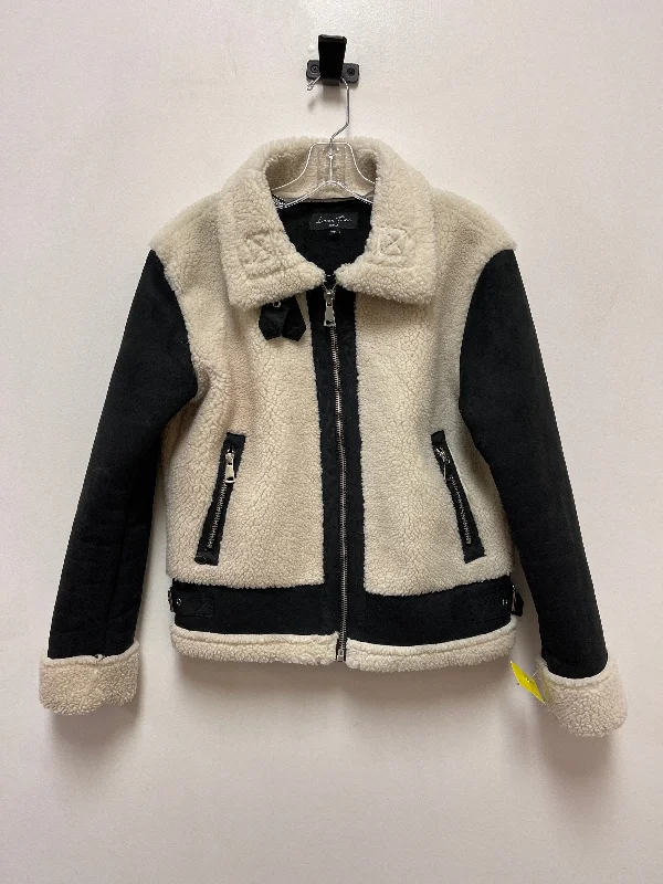 Essential Men's Puffer JacketsJacket Faux Fur & Sherpa By Love Tree In Cream, Size: S